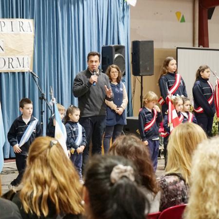 El Intendente resaltó el rol de la educación pública en el acto del Día del Maestro