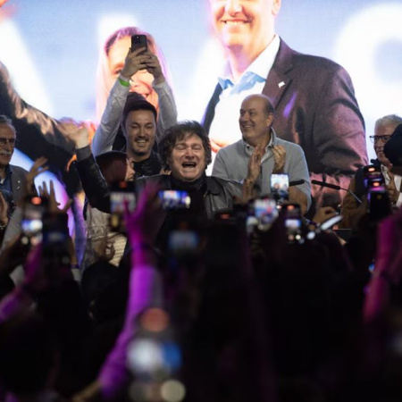 Categórico triunfo de La Libertad Avanza: Milei se impone en todo el país y logra revertir la elección en Buenos Aires