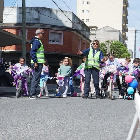 Jornada de educación vial con alumnos del Jardín Lassalle