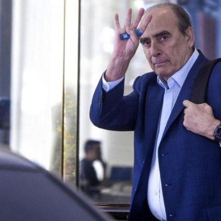 Renunció Guillermo Francos, Adorni será el nuevo Jefe de Gabinete y se prepara un “superministerio” para Santiago Caputo