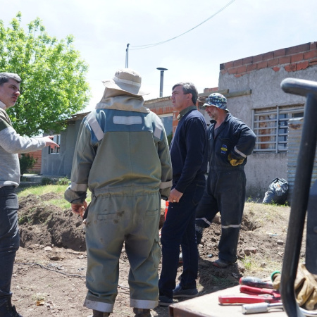La gestión de Arturo Rojas avanza con obras clave: se amplía la red de agua potable en el Barrio Campana