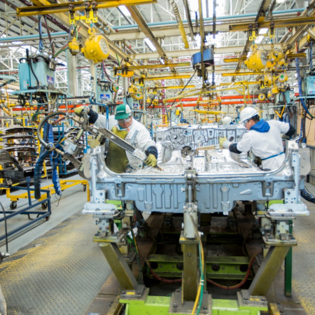 Fuerte retroceso industrial: caen ocho meses consecutivos y alertan que “si no hay plan, se van a apagar las máquinas”