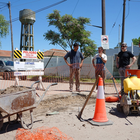 El municipio amplía en Quequén la red de gas que beneficia al Jardín Barquito de Papel