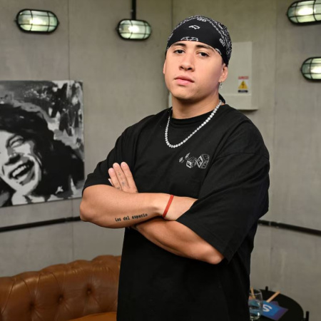 FMK: el artista necochense que conquista la escena urbana y sigue fiel a sus raíces