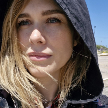 Lilia Lemoine pasó por Necochea y destacó la ciudad en sus redes