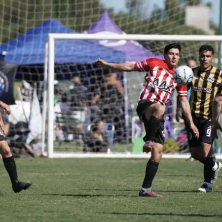 Este viernes comenzaron las finales nacionales de fútbol senior con más de 70 equipos y miles de visitantes