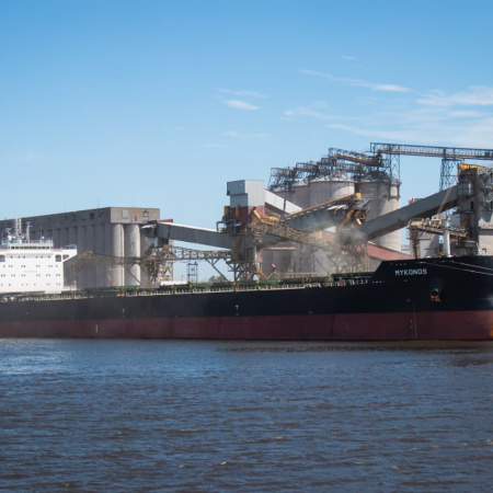 Puerto Quequén sigue sumando toneladas exportadas