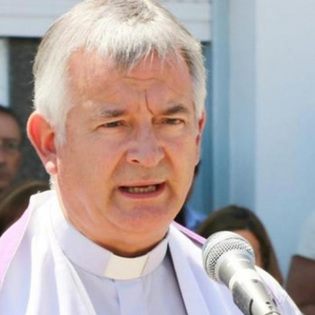 El padre Alejandro Martínez estará celebrando sus 39 años como sacerdote