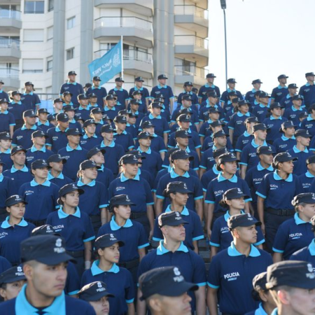 Refuerzan la seguridad en la costa: más policías y nuevos móviles para el verano en Necochea