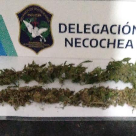 Allanamientos en Necochea: detienen a un hombre por venta de estupefacientes