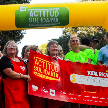 Actitud Solidaria donó 35 millones de pesos a los hospitales de Necochea y Quequén