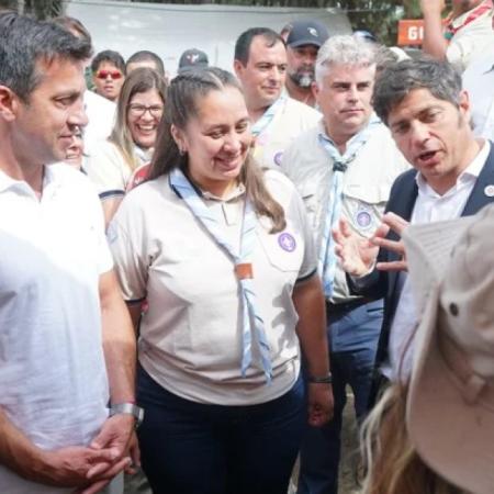 Axel Kicillof visitó el Campamento Nacional de Scouts en el cierre del VII Rover Moot