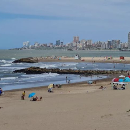 Mar del Plata, gobernada por La Libertad Avanza: los números del turismo contradicen el discurso nacional de una “temporada exitosa”