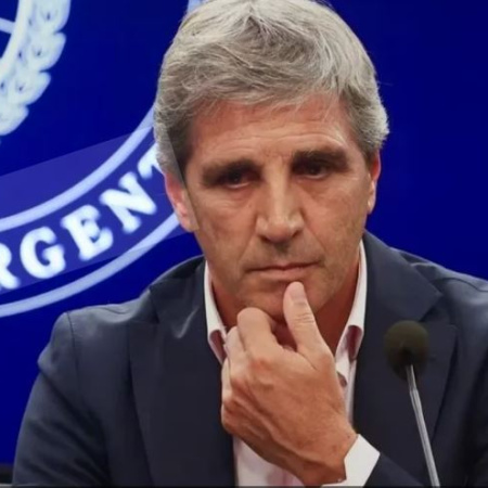 Caputo anticipa meses críticos para las finanzas públicas y advierte a las provincias por la falta de recursos