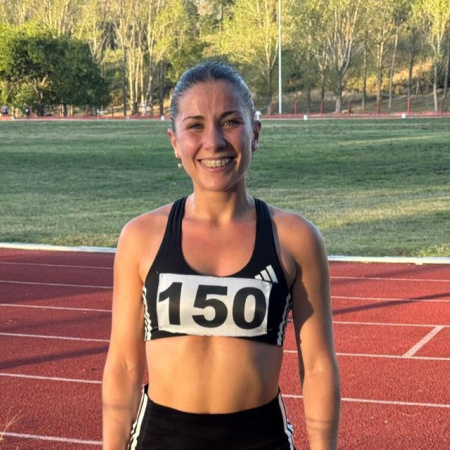 Otra gran actuación de la atleta Verina Vezzi en Mar del Plata con récord personal incluido