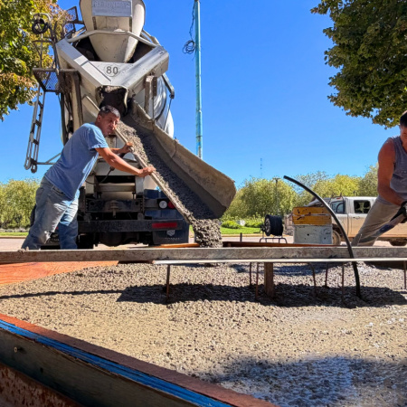 Avanza la instalación de un nuevo monumento a Malvinas en la plaza central