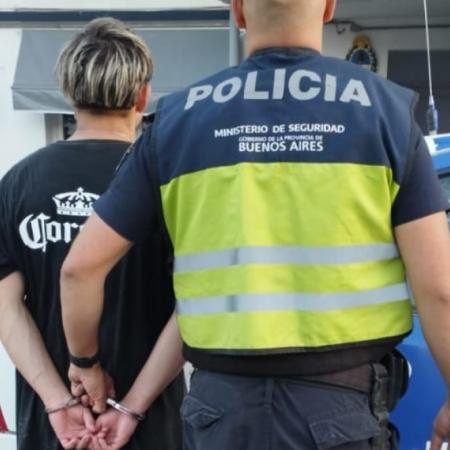 Quiso cobrar para devolver un celular y terminó aprehendido en Necochea