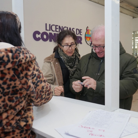 Licencias de Conducir retoma la atención al público y se suspende la charla para principiantes