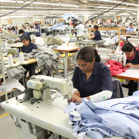Industria textil en rojo: fábricas paralizadas, miles de empleos perdidos y presión por importaciones baratas