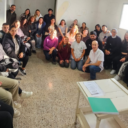 Revalorizaron la sala de preparación para la maternidad y continúan las charlas cada miércoles