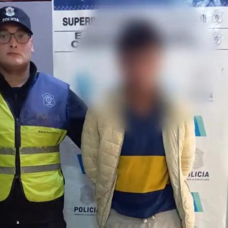 Intentó ingresar marihuana oculta en un pantalón a la Comisaría Primera y fue aprehendido