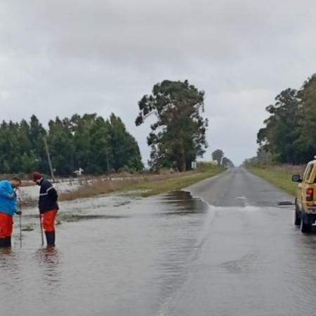 Habilitaron el tránsito en un tramo de la Ruta Nacional 228 tras verificar las alcantarillas
