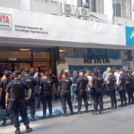 Aprueban retiros voluntarios en el INTA y denuncian un “vaciamiento” del organismo
