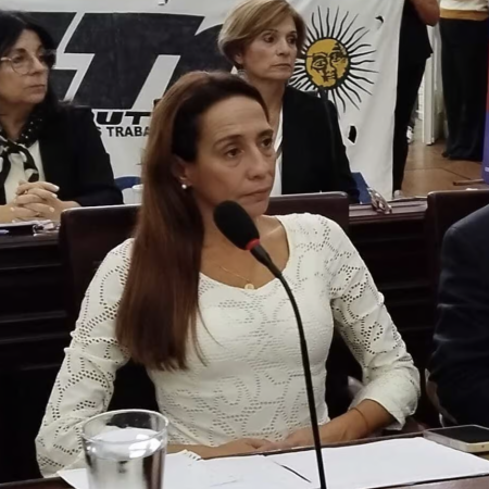 “Las decisiones nacionales terminan golpeando de lleno a Necochea”, advirtió María José Hegui
