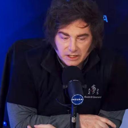 “No es cómo me masturbo mejor con un modelo”: la polémica frase de Milei en una extensa entrevista