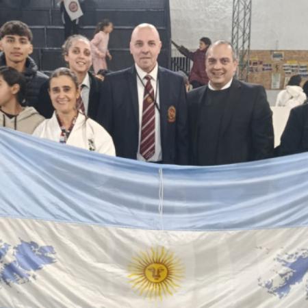 Gran actuación de karatecas necochenses en el Campeonato Sudamericano de Uruguay