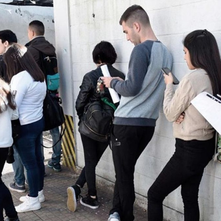 El interior no logra despegar y pierde más empleo formal que el AMBA