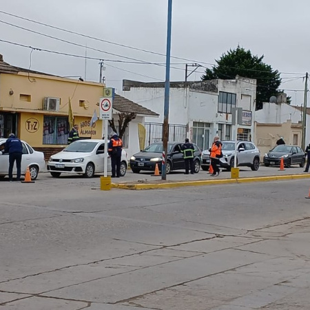 El municipio refuerza la educación vial en la calle con charlas preventivas