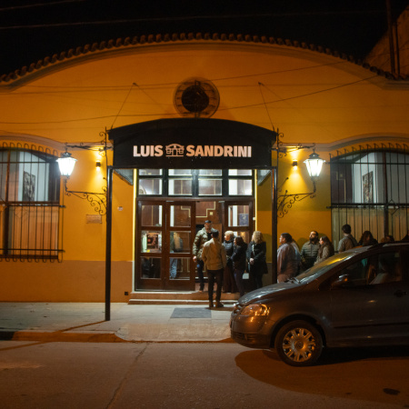 Desde este viernes Necochea se podrá disfrutar «La Noche de los Coros» en el Teatro Municipal