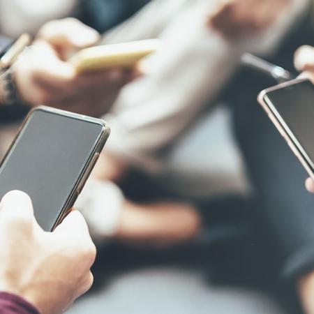 Impulsan una jornada para fortalecer el uso responsable de las redes sociales entre los jóvenes