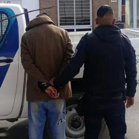 Dos hombres con pedido de captura fueron detenidos en distintos procedimientos policiales en Necochea y Quequén