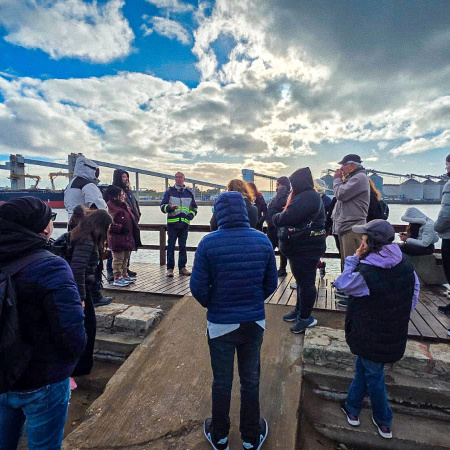 Educación y producción: Futuros docentes visitaron las instalaciones de Puerto Quequén