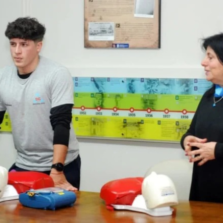 Concejales y trabajadores del HCD se capacitaron en RCP y primeros auxilios