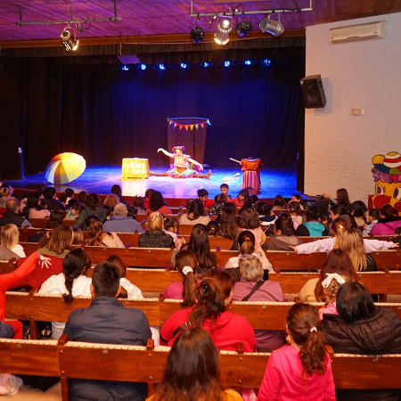 Conocé el cronograma de funciones gratuitas para disfrutar las vacaciones de invierno en el Teatro Municipal