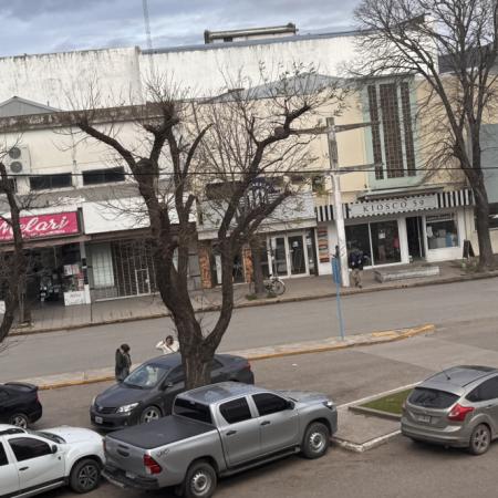 El comercio de Necochea atraviesa uno de sus inviernos más difíciles