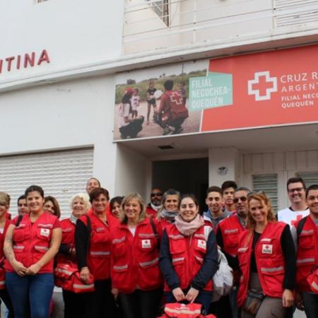 La Cruz Roja Necochea refuerza su labor comunitaria y lanza un nuevo curso de primeros auxilios