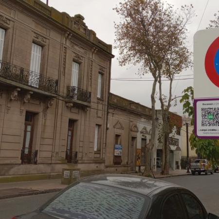 El veto al estacionamiento medido reabre el debate sobre los límites entre el Ejecutivo y el Concejo Deliberante
