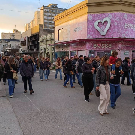 Necochea marchó por Anita y reclamó la construcción de la Autovía de la Ruta Provincial 88