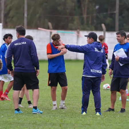 El Sub-15 de la Liga Necochea inicia su camino en el Torneo de Selecciones con una visita a Ayacucho