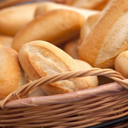 Un gesto solidario que nace del horno: una panadería regalará 100 kilos de pan para el Día del Niño