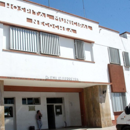 Balearon a un hombre en Quequén y quedó detenido mientras era asistido en el hospital