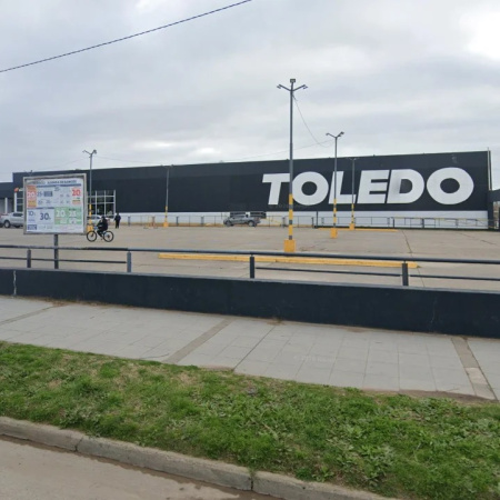 Trabajadores de Toledo reclaman el 60% de los salarios de julio que aún no cobraron