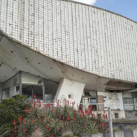 El municipio y el Colegio de Martilleros avanzan con la subasta del Teatro Auditórium