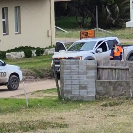 Escándalo en Quequén: abogado porteño se atrincheró dos horas en una camioneta tras hacer peligrosas maniobras