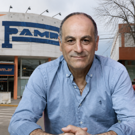 Mientras un concejal celebra el rumbo económico, un histórico comercio de Necochea achica su estructura para sobrevivir