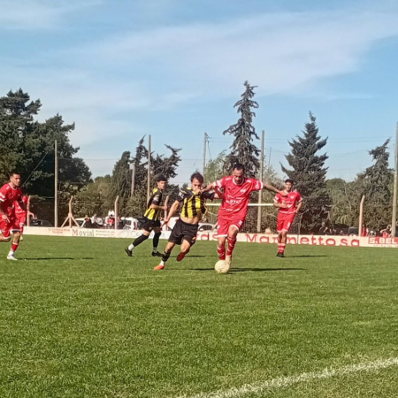 Liga Necochea: se jugó parcialmente la fecha 17 y Sportivo dio el golpe ante Villa Díaz Vélez